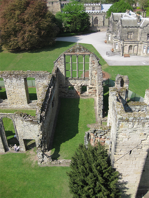 image of ashby de la zouch castle